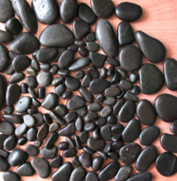 各色重慶鵝卵石 粗礫與黑色的自然魅力